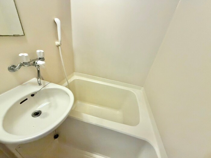 物件内観写真9　(バス／シャワールーム等)