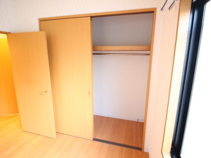 物件内観写真8　(収納)