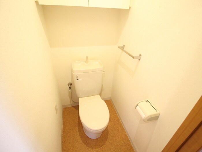 物件内観写真16　(トイレ)