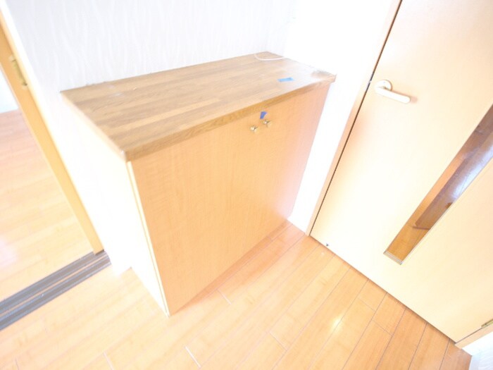 物件内観写真17　(靴箱)