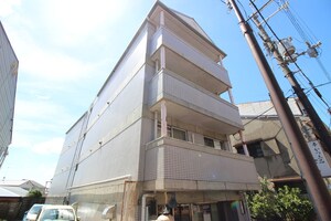 バンガ－ドイン太秦外観写真