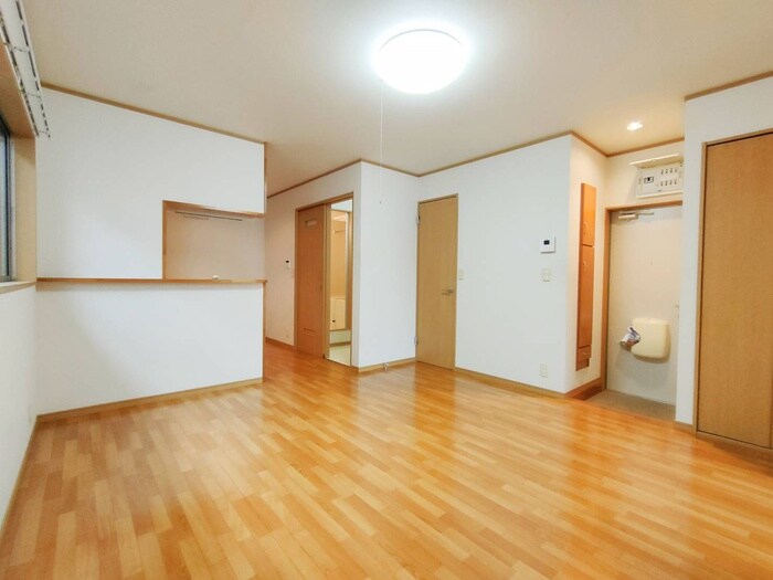 物件内観写真4　(居室)