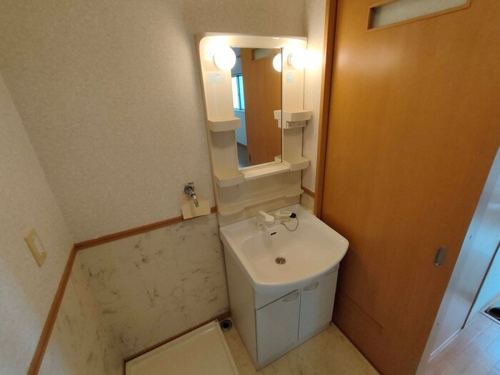 物件内観写真6　(洗面)