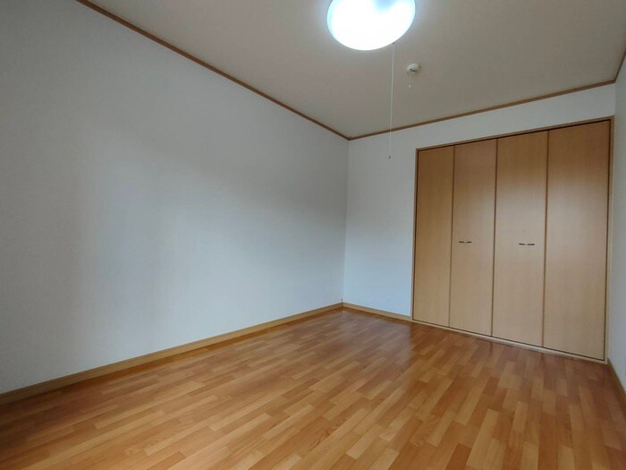 物件内観写真14　(居室)