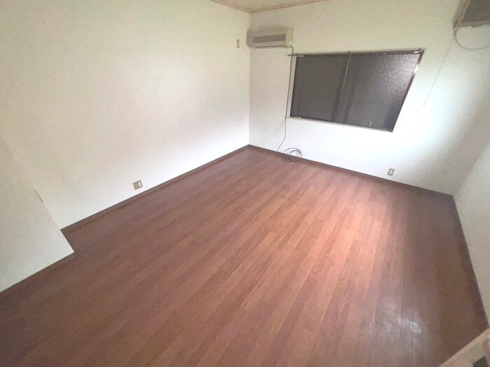 物件内観写真12　(居室)