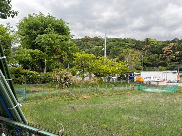 物件内観写真17　(室内からの展望)