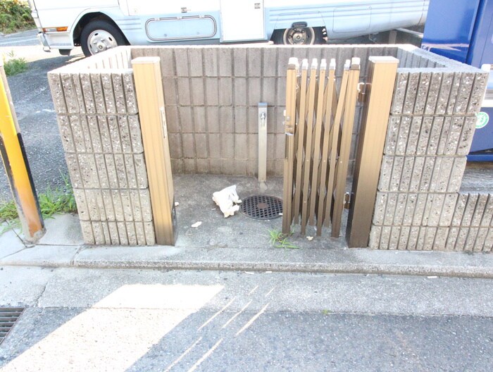 物件外観写真6　(建物設備)