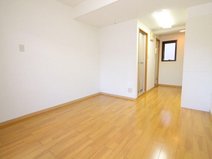 物件内観写真19　(居室)