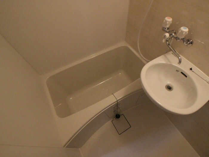 物件内観写真9　(バス／シャワールーム等)