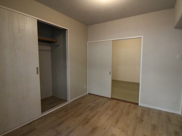 物件内観写真14　(居室)