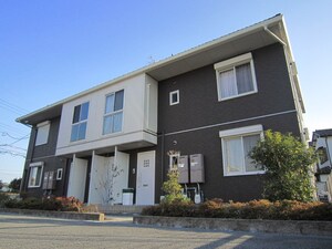 シャーメゾン山崎Ｂ棟外観写真