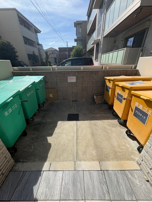 物件外観写真6　(建物設備)