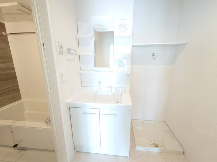 物件内観写真13　(洗面)