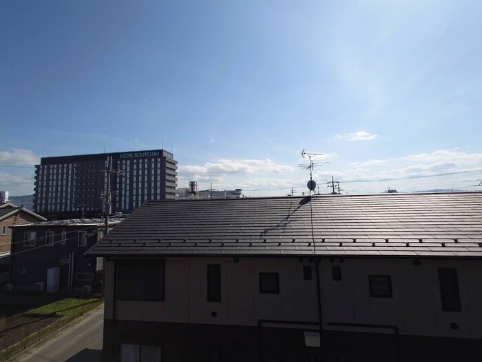 物件内観写真17　(室内からの展望)