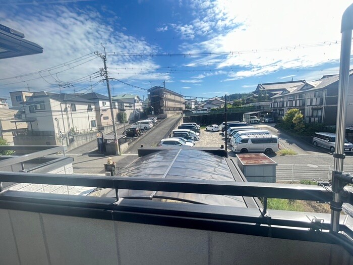 物件内観写真15　(室内からの展望)