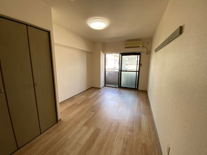 物件内観写真12　(居室)