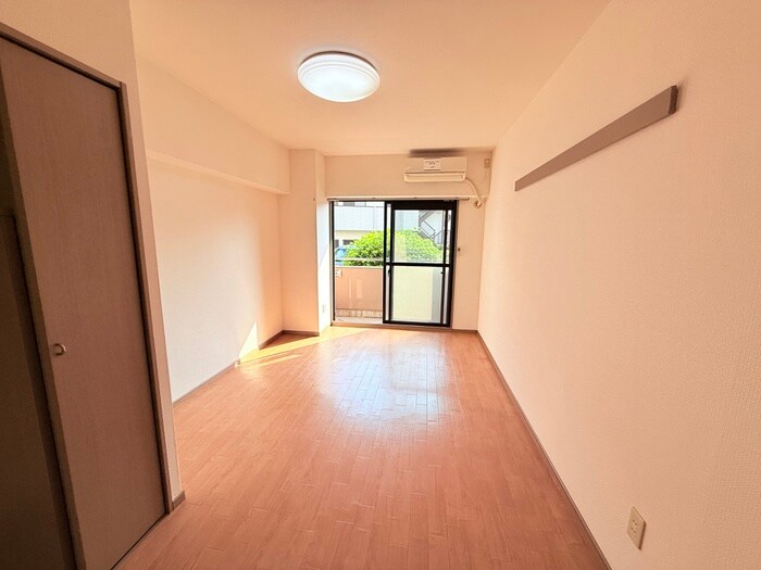 物件内観写真19　(居室)