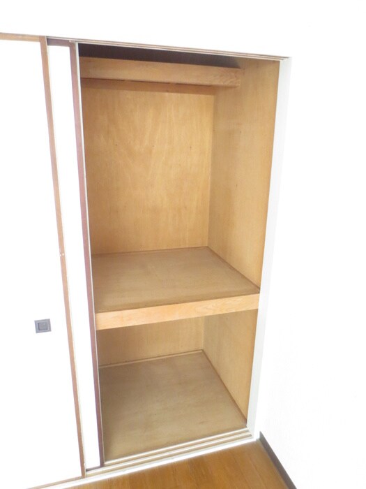 物件内観写真9　(収納)