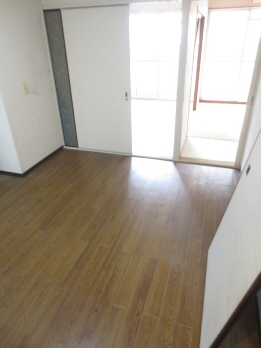 物件内観写真18　(居室)