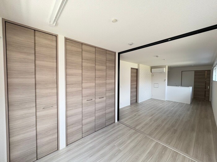 物件内観写真13　(居室)