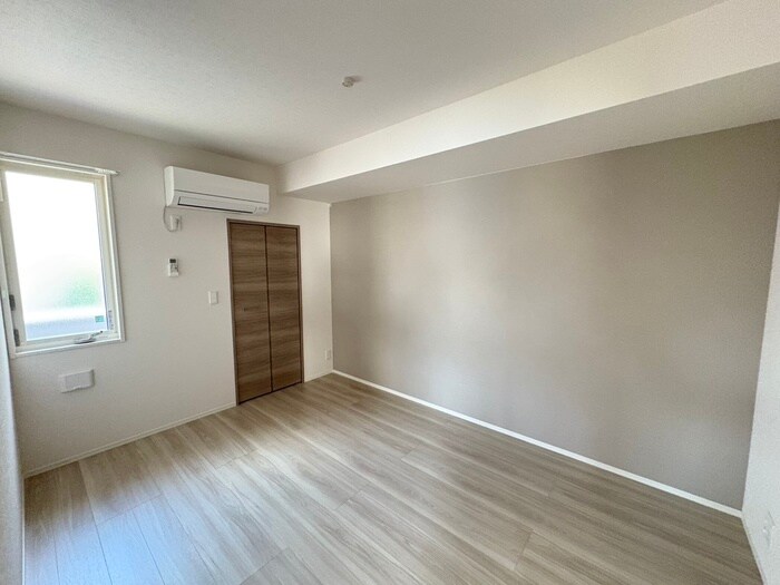 物件内観写真15　(居室)