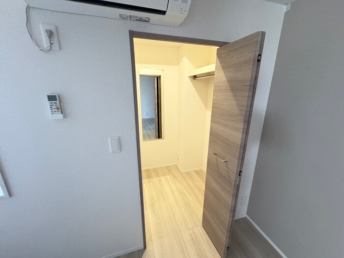 物件内観写真16　(収納)