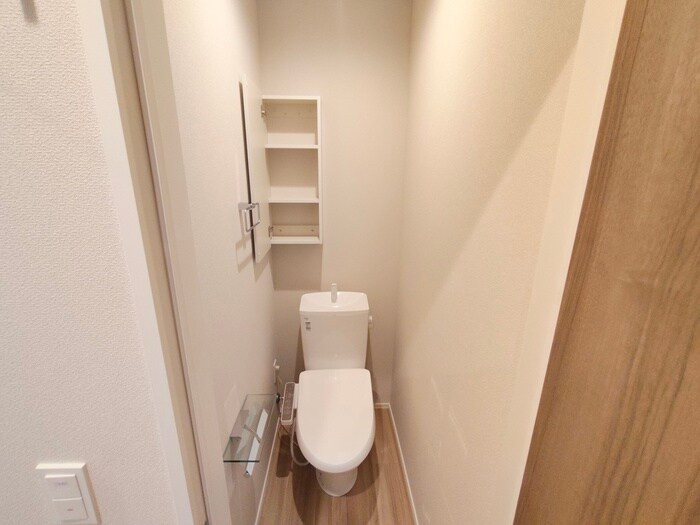 物件内観写真11　(トイレ)