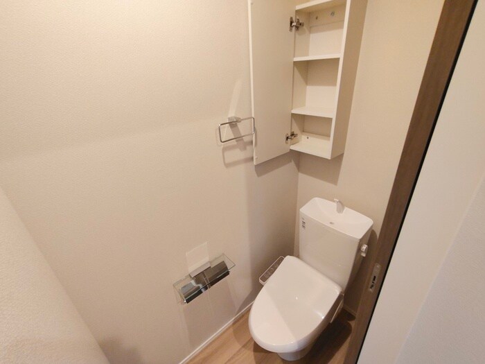 物件内観写真12　(トイレ)