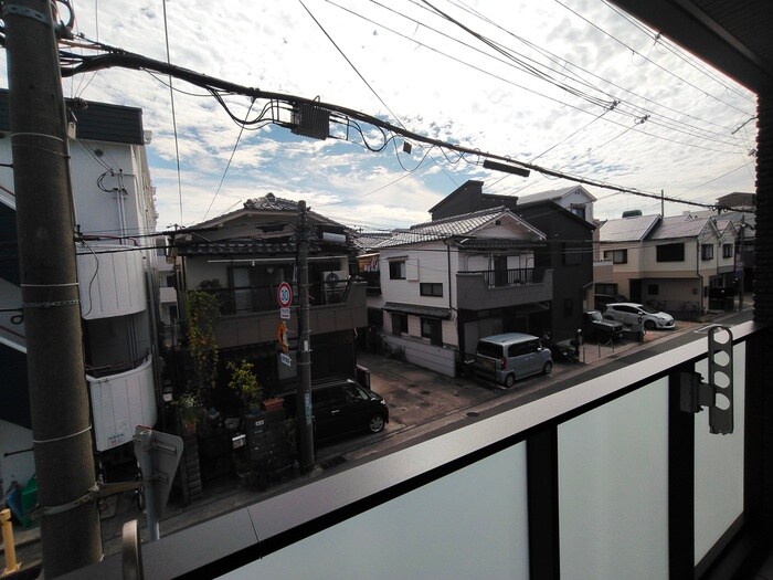 物件内観写真13　(室内からの展望)