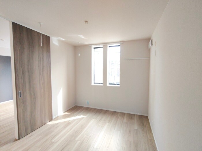 物件内観写真16　(居室)