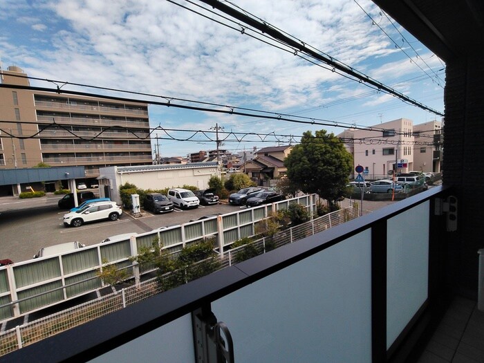 物件内観写真18　(洗濯機置場)