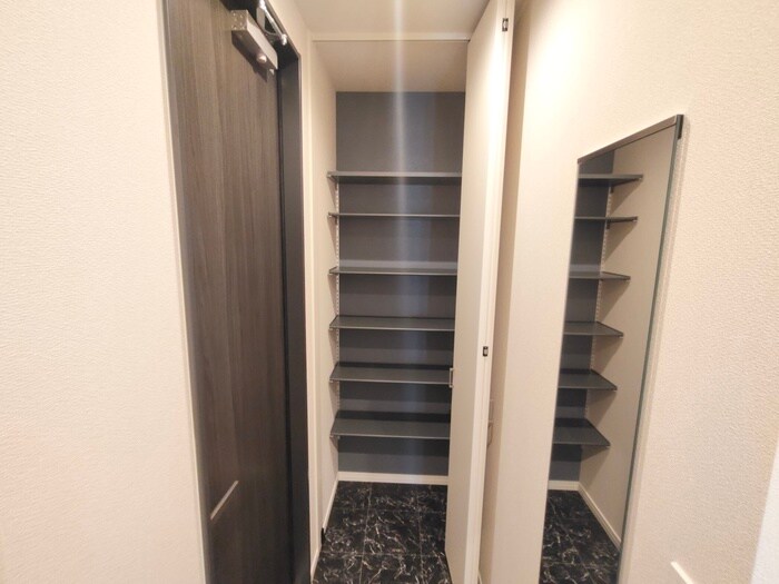 物件内観写真20　(靴箱)