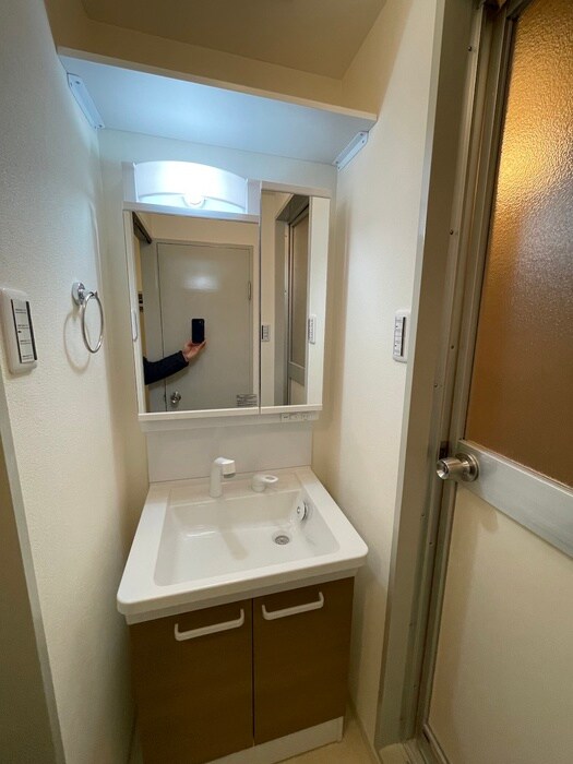 物件内観写真7　(洗面)