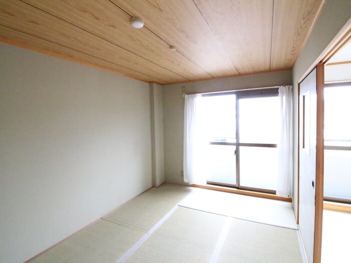 物件内観写真11　(居室)