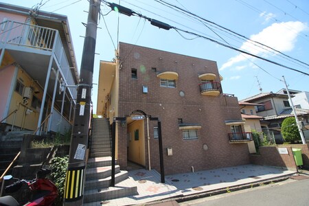 ユニハイム金振外観写真