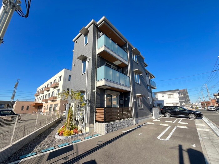 物件外観写真2　(外観写真)