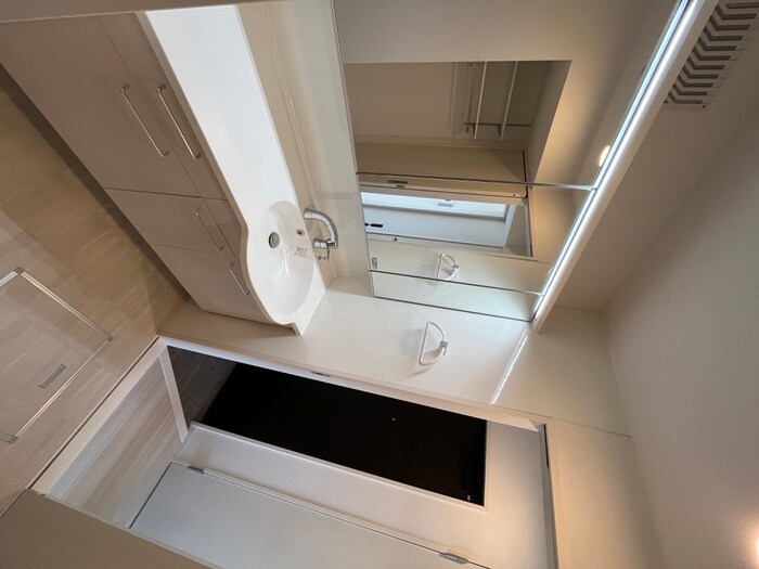 物件内観写真15　(洗面)