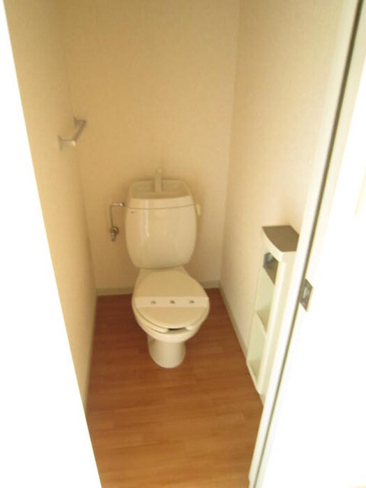 物件内観写真12　(トイレ)