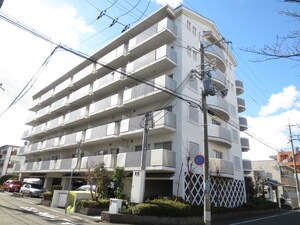 マンションあぜりあ外観写真