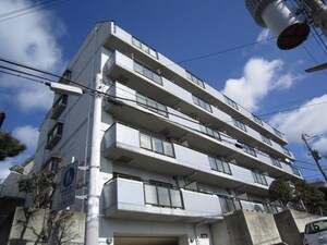 シャトレンうぐいす外観写真