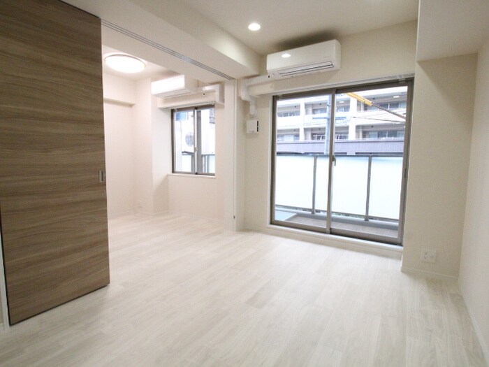 物件内観写真11　(居室)