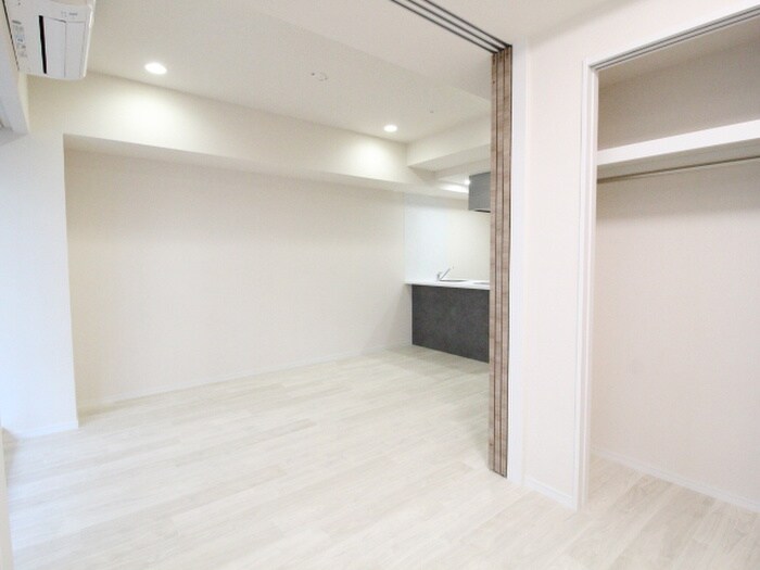 物件内観写真13　(居室)