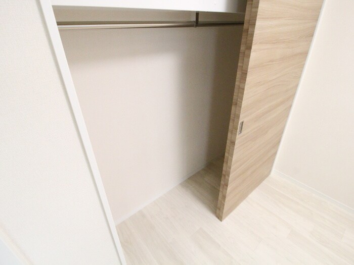 物件内観写真14　(収納)