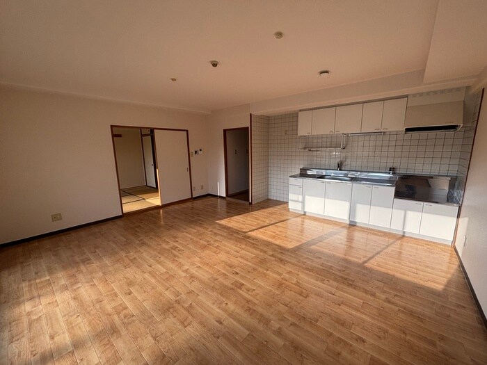 物件内観写真7　(居室)