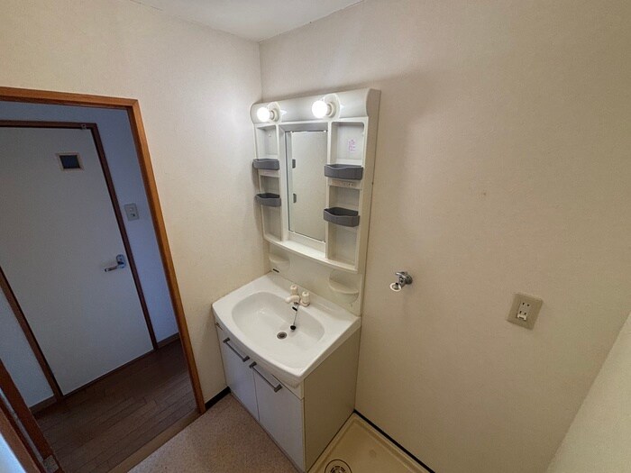物件内観写真14　(洗面)