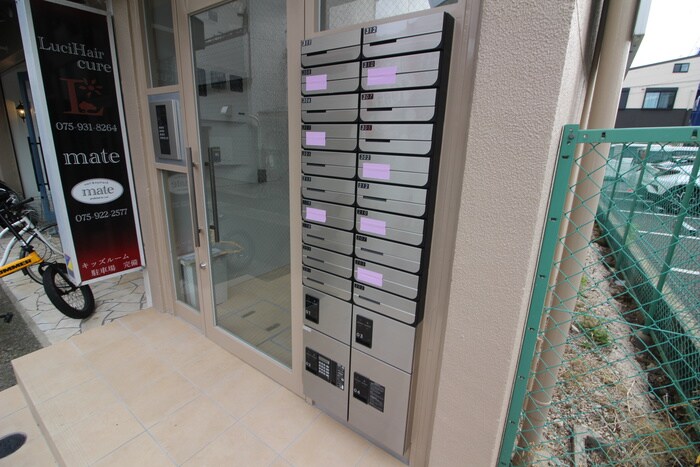 物件外観写真6　(建物設備)