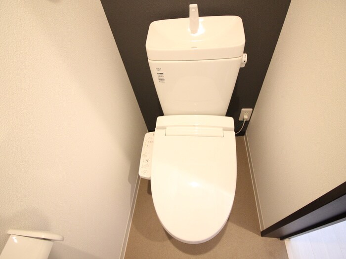 物件内観写真15　(トイレ)