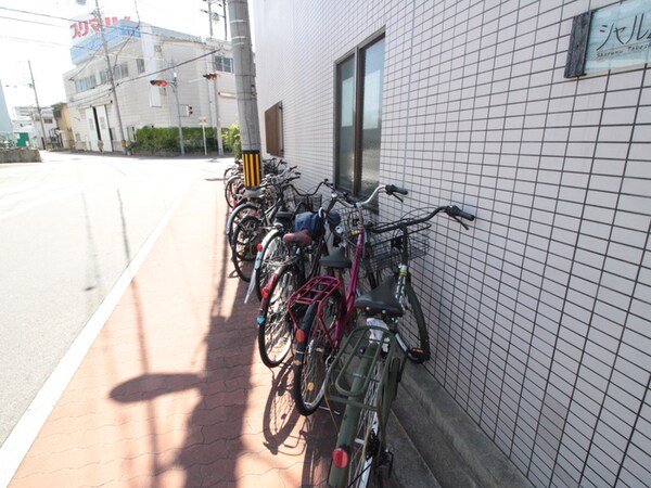 駐輪場