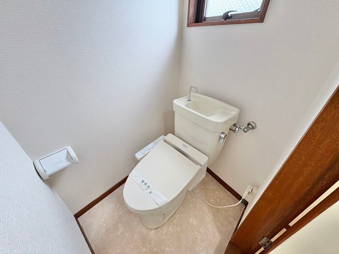 物件内観写真11　(トイレ)