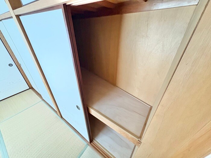 物件内観写真16　(収納)